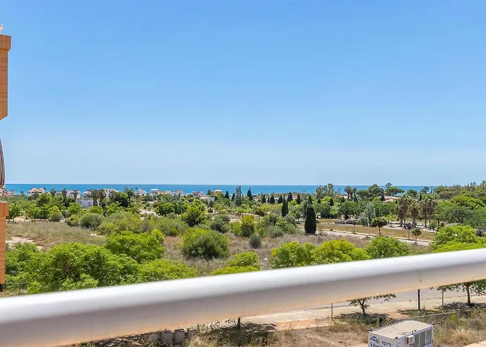 11 Nights Minimum * Cabanes (Valencia)